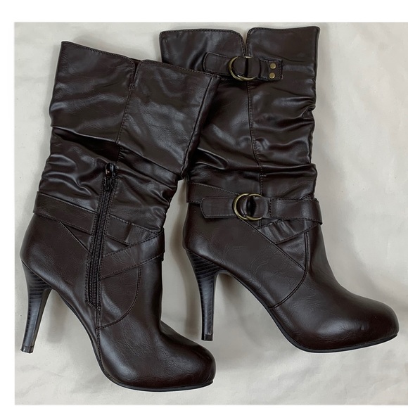 Wet Seal Size 7 Brown Boots - Picture 1 of 7